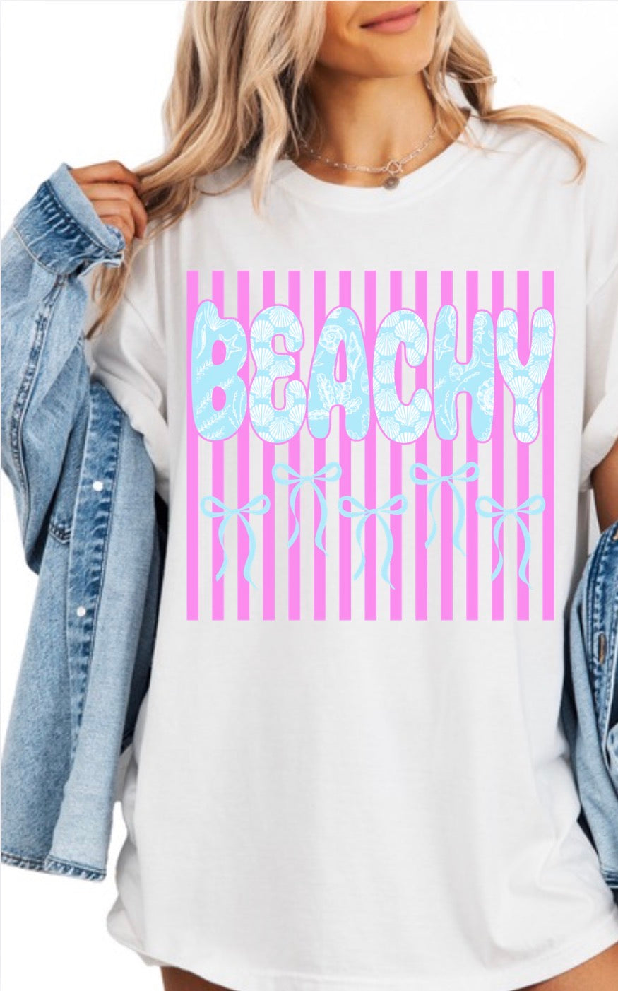 “BEACHY" T-Shirt