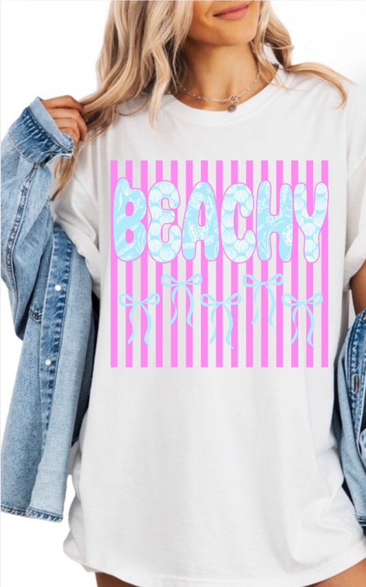 “BEACHY" T-Shirt